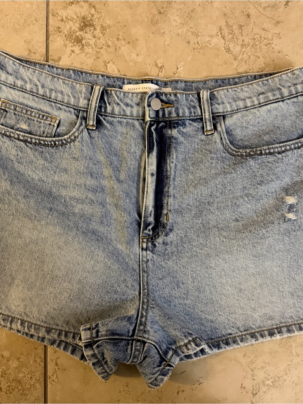 Altar’d State Light Wash High-Rise Jean Shorts – Size XXL